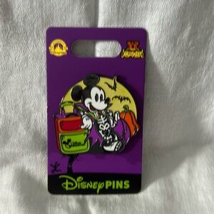 Disney Vacation Club Mickey Skeleton Halloween Pin. 2024.  NWT